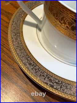 Vintage Sango Tiara 1115 Japan 30 Pc China Dinnerware Set Gold Encrusted