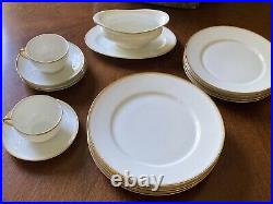 Vintage Victoria Austria China withDouble Gold Rings, 15 Pieces of Pattern, Nice