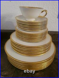 Vtg LENOX China M161 WINDSOR Gold 8 5 pc set Dinner Dessert Salad Plates Cups &
