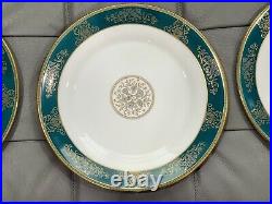 Wedgwood Bone China Agincourt Blue & Gold Porcelain Set of 8 Dinner Plates Wedgwood Bone China Agincourt Blue & Gold Porcelain Set of 8 Dinner Plates