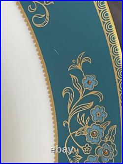 Wedgwood Bone China Agincourt Blue & Gold Porcelain Set of 8 Dinner Plates Wedgwood Bone China Agincourt Blue & Gold Porcelain Set of 8 Dinner Plates