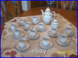 Winterling Bavaria Kirchenlamitz Porcelain China 25 Piece Tea Set Scroll Gold