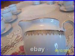 Winterling Bavaria Kirchenlamitz Porcelain China 25 Piece Tea Set Scroll Gold