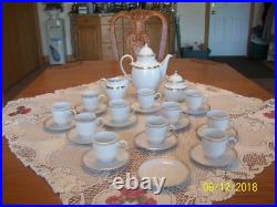Winterling Bavaria Kirchenlamitz Porcelain China 25 Piece Tea Set Scroll Gold