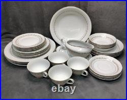 YAMAKA China 4Place Dinnerware Set Anniversary 1560 Japan 2pcGravy & Serving Bwl